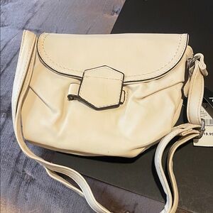 Moda cream purse